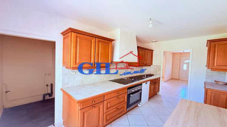 Ma-Cabane - Vente Maison SAVIGNY-LE-TEMPLE, 91 m²