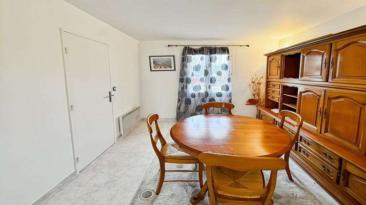 Ma-Cabane - Vente Maison SAVIGNY-LE-TEMPLE, 127 m²