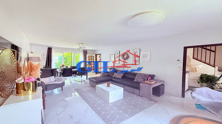 Ma-Cabane - Vente Maison SAVIGNY-LE-TEMPLE, 103 m²