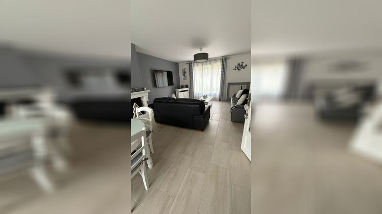 Ma-Cabane - Vente Maison SAVIGNY-LE-TEMPLE, 125 m²