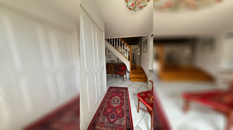 Ma-Cabane - Vente Maison SAVIGNY-LE-TEMPLE, 195 m²