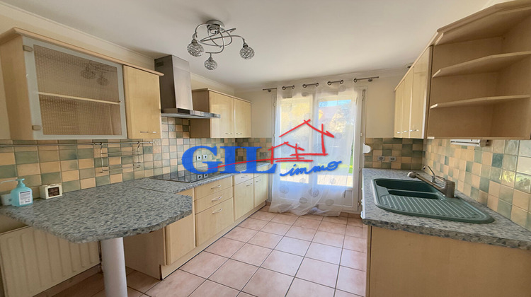 Ma-Cabane - Vente Maison SAVIGNY-LE-TEMPLE, 99 m²