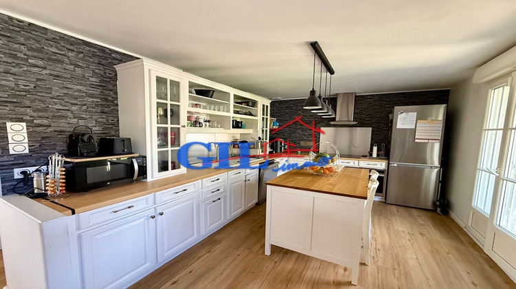 Ma-Cabane - Vente Maison SAVIGNY-LE-TEMPLE, 130 m²