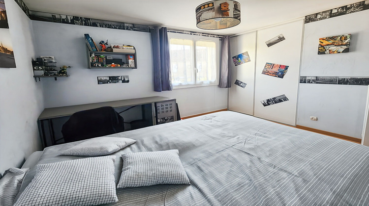 Ma-Cabane - Vente Maison SAVIGNY-LE-TEMPLE, 126 m²