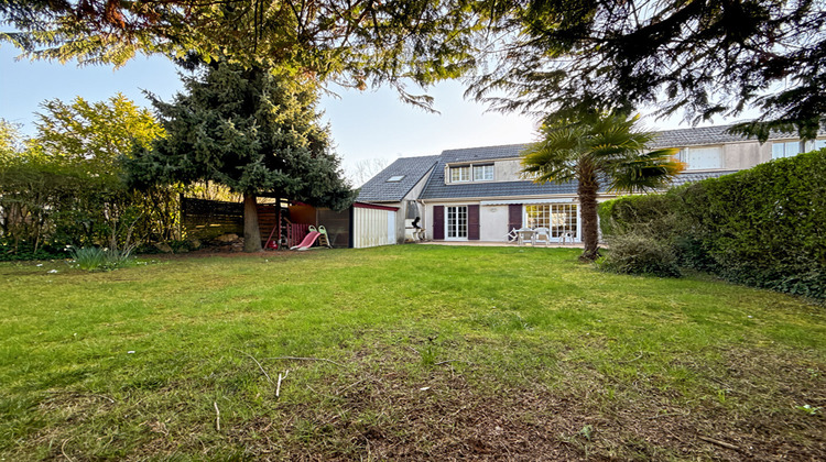 Ma-Cabane - Vente Maison SAVIGNY-LE-TEMPLE, 117 m²