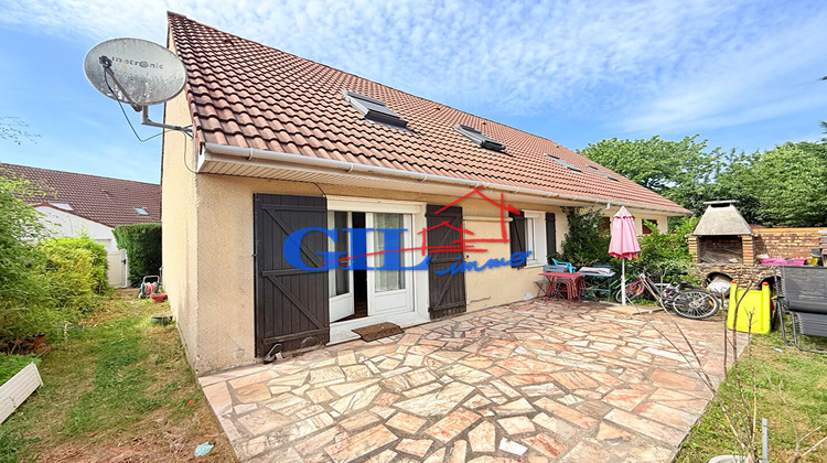 Ma-Cabane - Vente Maison SAVIGNY-LE-TEMPLE, 90 m²