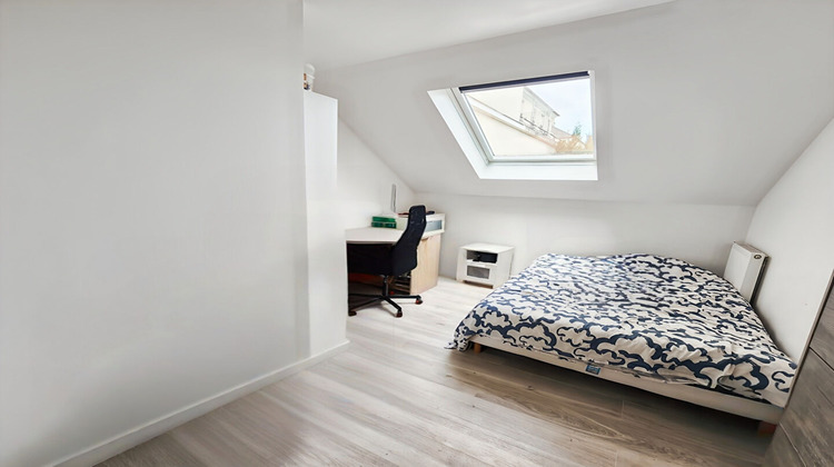Ma-Cabane - Vente Maison SAVIGNY-LE-TEMPLE, 108 m²