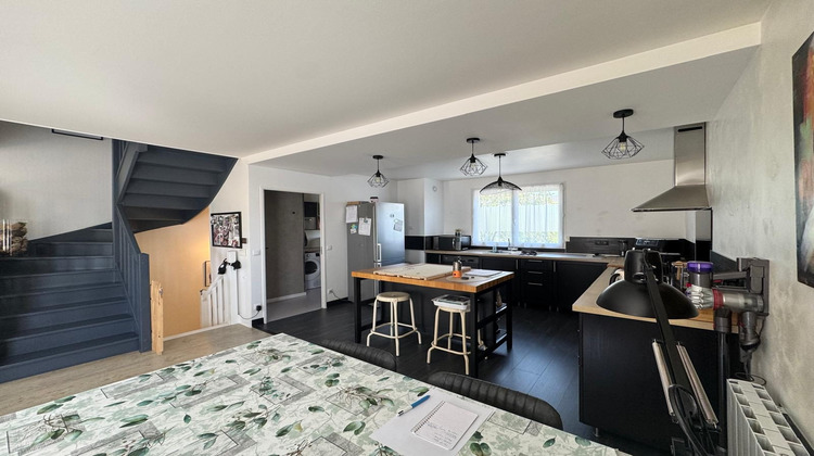 Ma-Cabane - Vente Maison Savigny-le-Temple, 92 m²