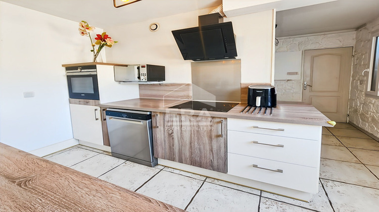 Ma-Cabane - Vente Maison SAVIGNY-LE-TEMPLE, 102 m²