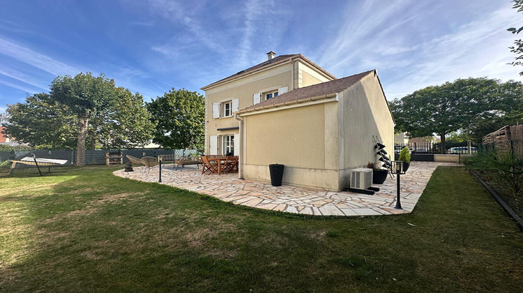 Ma-Cabane - Vente Maison SAVIGNY-LE-TEMPLE, 98 m²