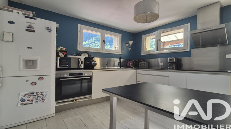 Ma-Cabane - Vente Maison Séchilienne, 117 m²