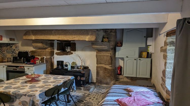 Ma-Cabane - Vente Maison SEGLIEN, 73 m²