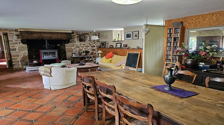 Ma-Cabane - Vente Maison SEGLIEN, 227 m²