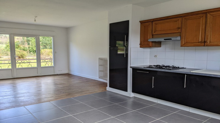 Ma-Cabane - Vente Maison SEGLIEN, 80 m²