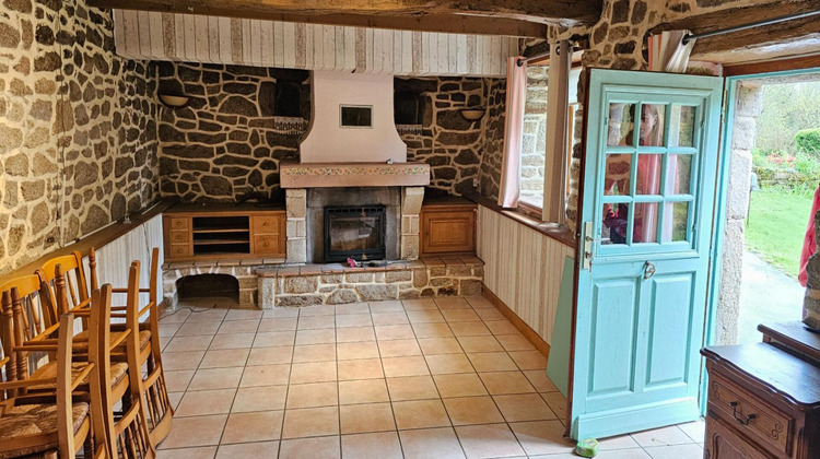 Ma-Cabane - Vente Maison SEGLIEN, 63 m²