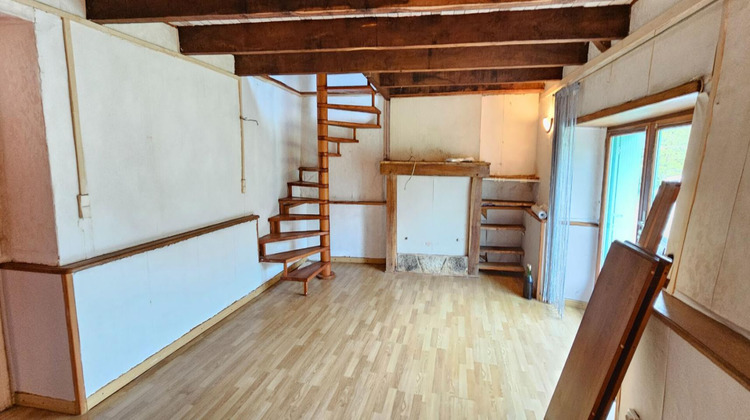 Ma-Cabane - Vente Maison SEGLIEN, 63 m²
