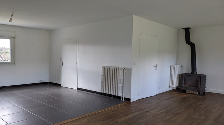 Ma-Cabane - Vente Maison SEGLIEN, 80 m²