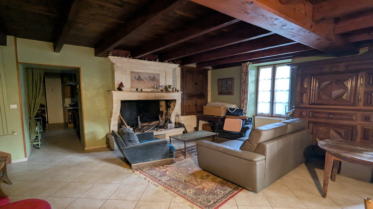 Ma-Cabane - Vente Maison SEGONZAC, 84 m²