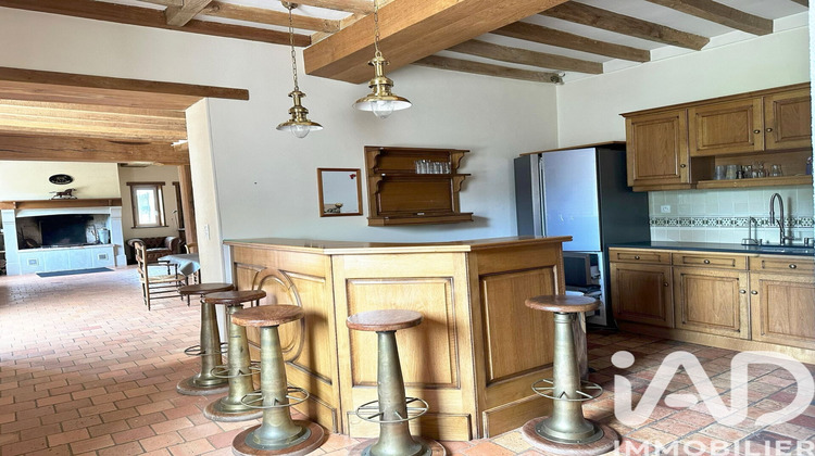 Ma-Cabane - Vente Maison Seiches-sur-le-Loir, 220 m²