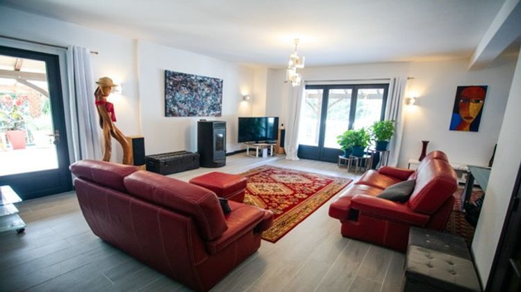 Ma-Cabane - Vente Maison Seilhac, 243 m²