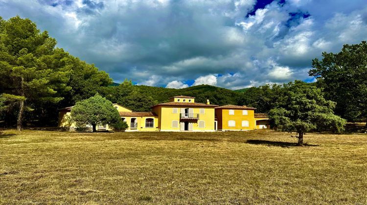 Ma-Cabane - Vente Maison Seillans, 540 m²