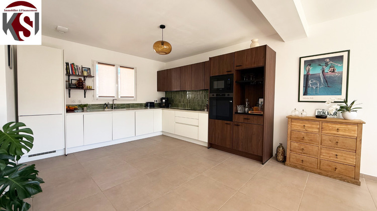 Ma-Cabane - Vente Maison SEILLONS-SOURCE-D'ARGENS, 104 m²
