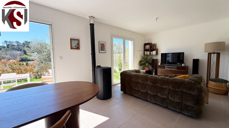 Ma-Cabane - Vente Maison SEILLONS-SOURCE-D'ARGENS, 104 m²
