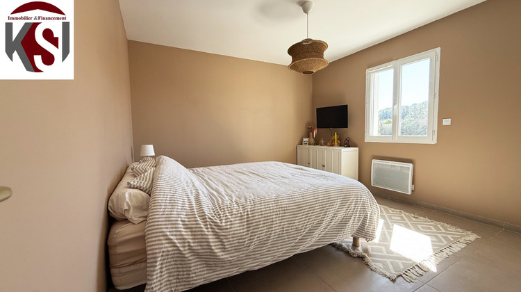 Ma-Cabane - Vente Maison SEILLONS-SOURCE-D'ARGENS, 104 m²