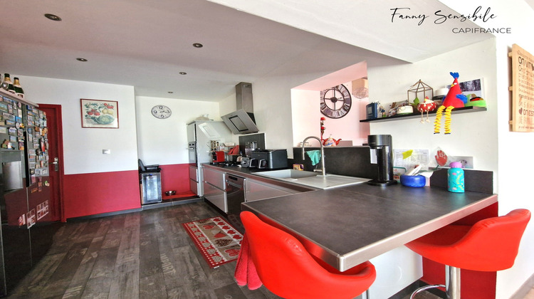 Ma-Cabane - Vente Maison SEILLONS SOURCE D ARGENS, 102 m²