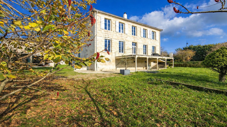 Ma-Cabane - Vente Maison Semillac, 350 m²