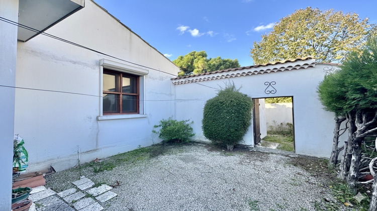 Ma-Cabane - Vente Maison SENAS, 84 m²