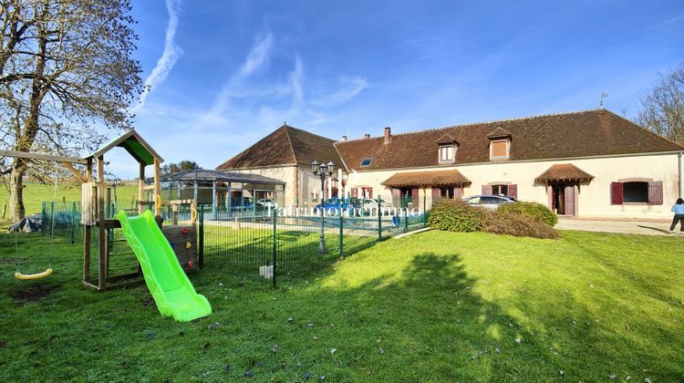 Ma-Cabane - Vente Maison Sens, 1140 m²