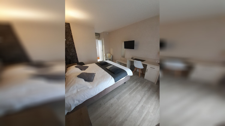 Ma-Cabane - Vente Maison SEREILHAC, 1000 m²