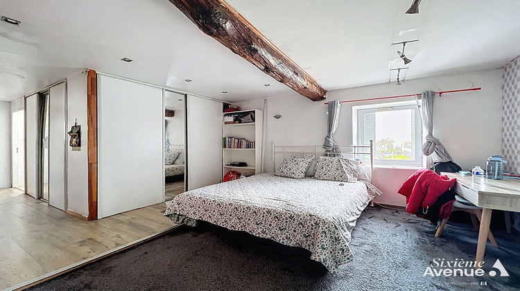 Ma-Cabane - Vente Maison SEREZIN-DU-RHONE, 304 m²