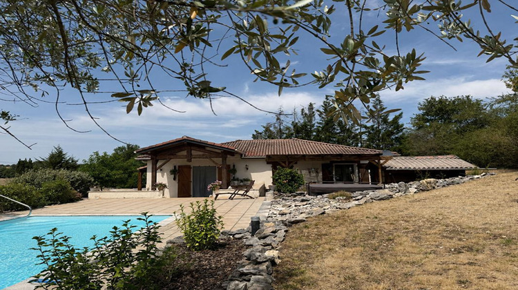 Ma-Cabane - Vente Maison SERIGNAC, 118 m²