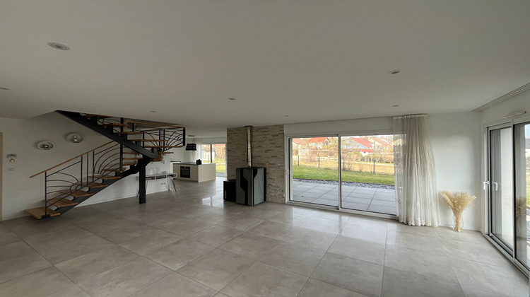 Ma-Cabane - Vente Maison SERRE-LES-SAPINS, 150 m²