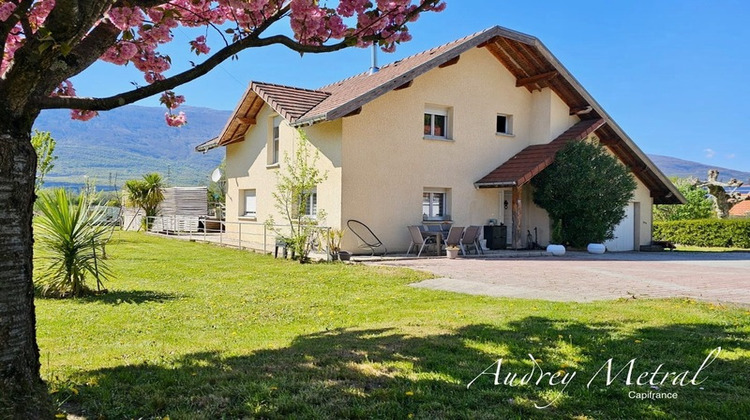 Ma-Cabane - Vente Maison SERRIERES EN CHAUTAGNE, 157 m²