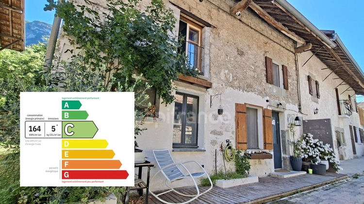 Ma-Cabane - Vente Maison SERRIERES EN CHAUTAGNE, 95 m²