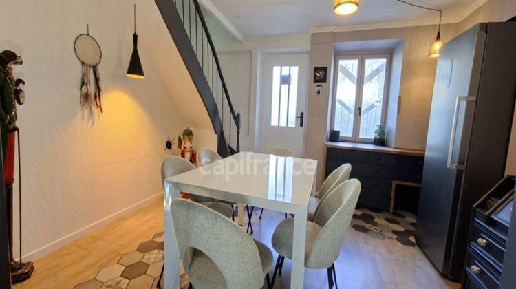 Ma-Cabane - Vente Maison SERRIERES EN CHAUTAGNE, 95 m²