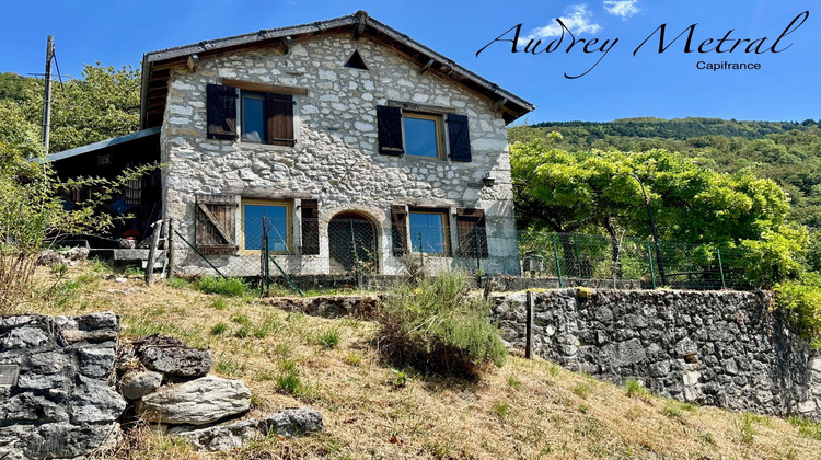 Ma-Cabane - Vente Maison SERRIERES EN CHAUTAGNE, 80 m²