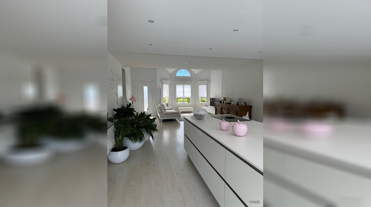 Ma-Cabane - Vente Maison Servigny-lès-Sainte-Barbe, 219 m²