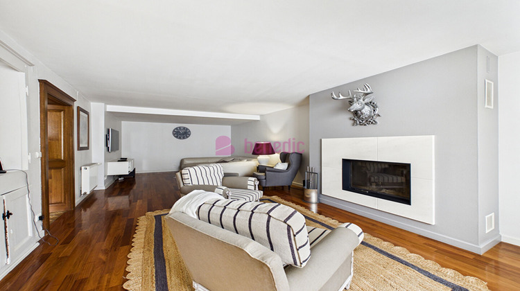 Ma-Cabane - Vente Maison SERVIGNY-LES-SAINTE-BARBE, 373 m²