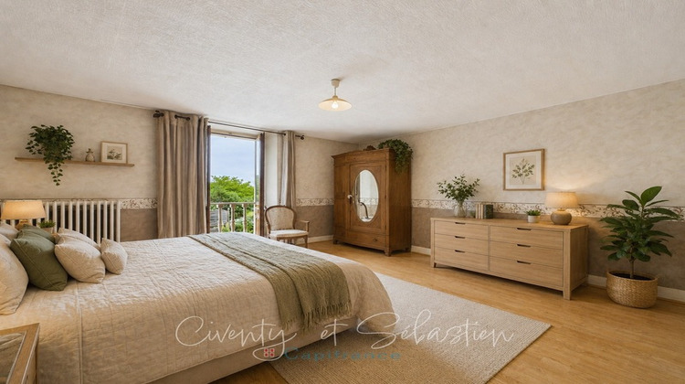 Ma-Cabane - Vente Maison SEVRIER, 224 m²