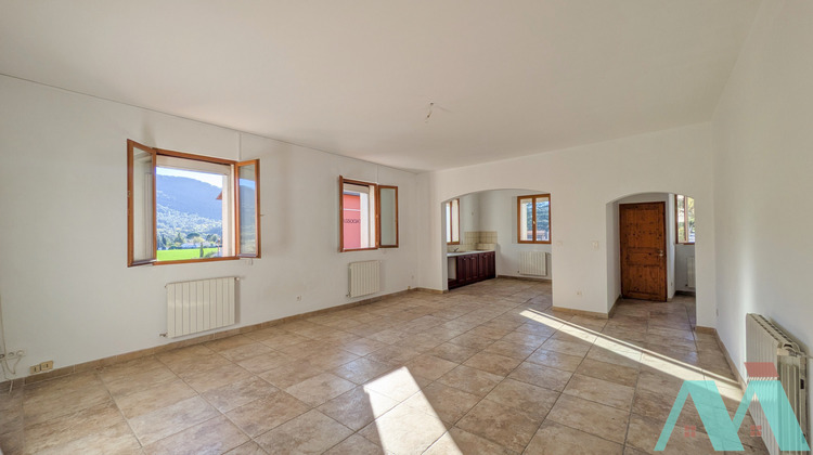 Ma-Cabane - Vente Maison Signes, 137 m²