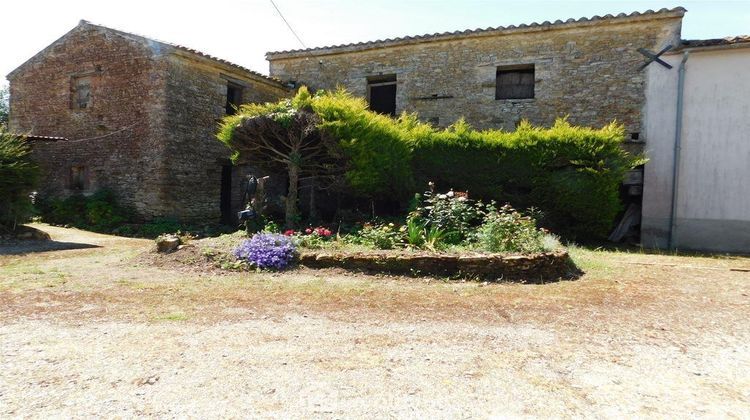 Ma-Cabane - Vente Maison Sigournais, 200 m²