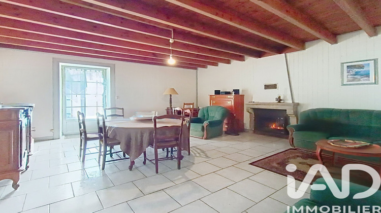 Ma-Cabane - Vente Maison Sigournais, 220 m²