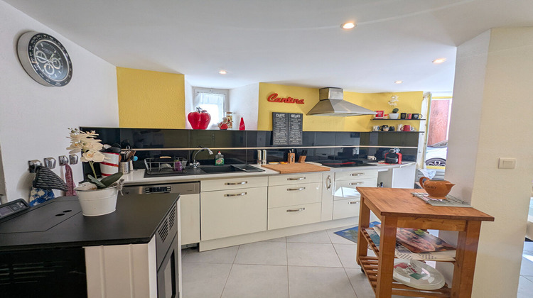 Ma-Cabane - Vente Maison SILLANS-LA-CASCADE, 82 m²