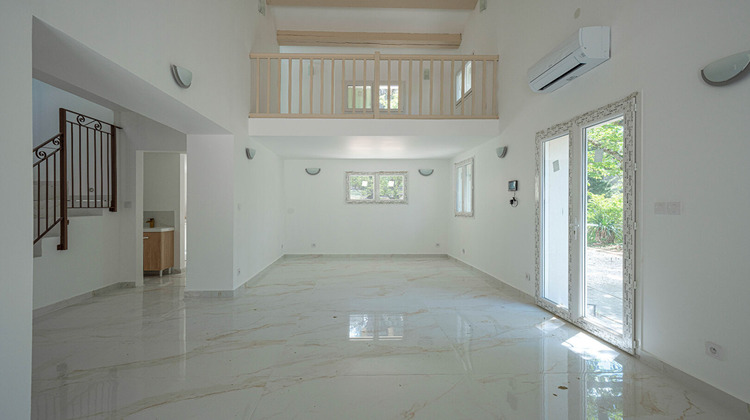 Ma-Cabane - Vente Maison SIMIANE-COLLONGUE, 184 m²