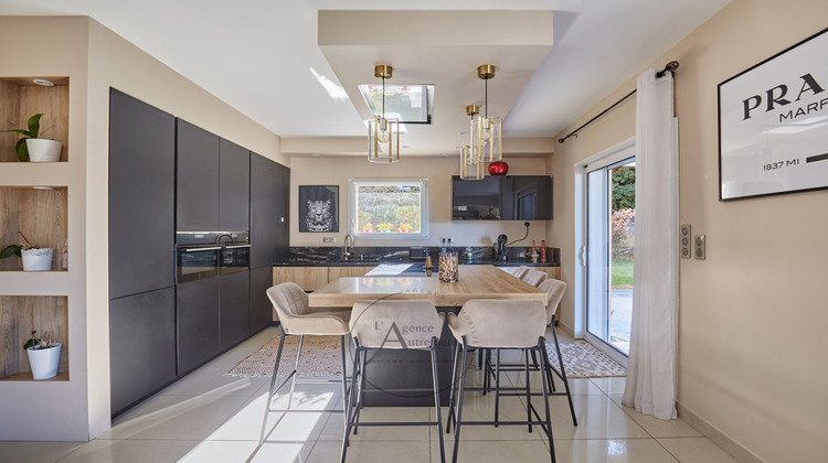 Ma-Cabane - Vente Maison SIMIANE COLLONGUE, 220 m²