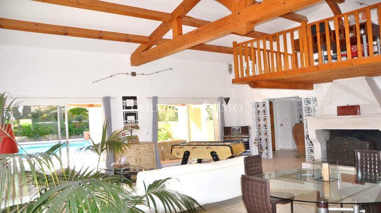 Ma-Cabane - Vente Maison Six-Fours-les-Plages, 260 m²